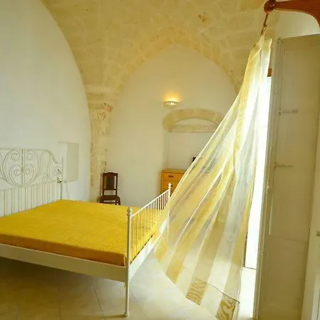 Palazzo Cinquecentesco בית נופש אוסטוני
