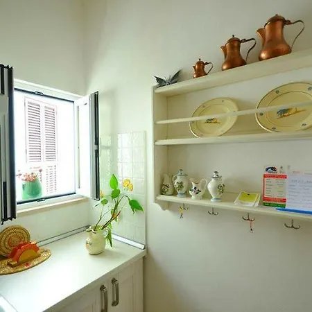 Palazzo Cinquecentesco * אוסטוני